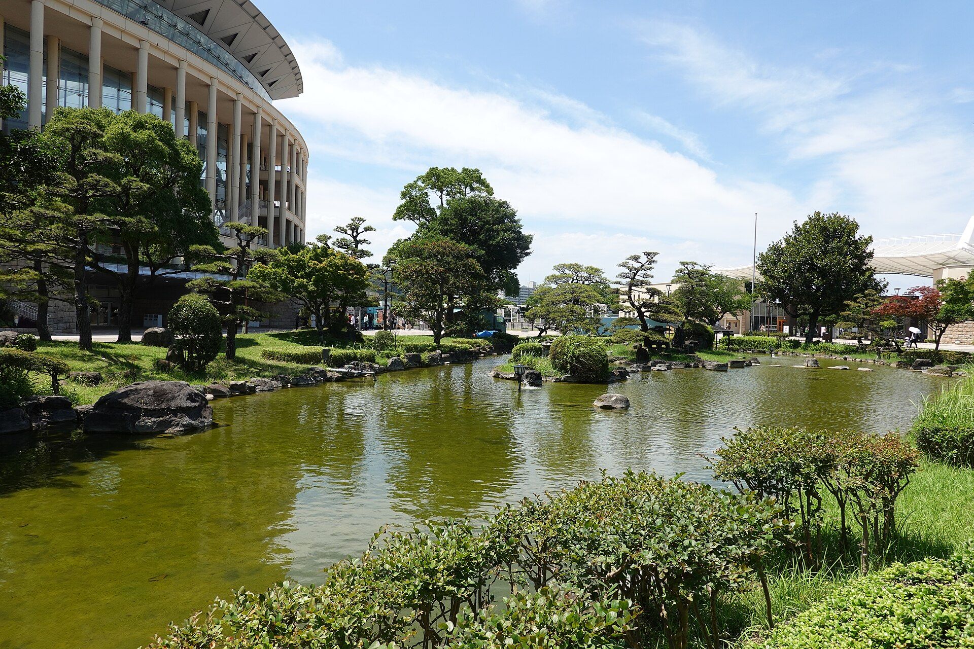 小倉競馬場の日本庭園
